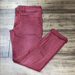 American Eagle red jegging crop size 6 regular
